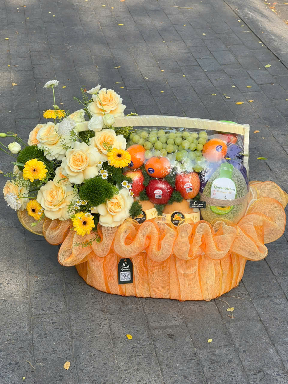 Giỏ Trái Cây Nhập Khẩu Là Gì? Vì Sao Được Ưa Chuộng Làm Quà Tặng Cao Cấp?